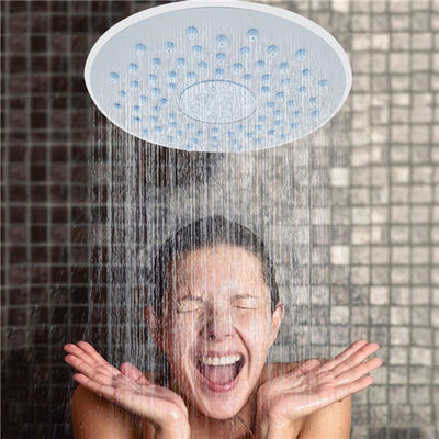 Cina Ukuran 19cm Overhead Curah Hujan Shower Head / Raindrop Shower Head Dengan 1/2 &quot;Konektor Standar pemasok